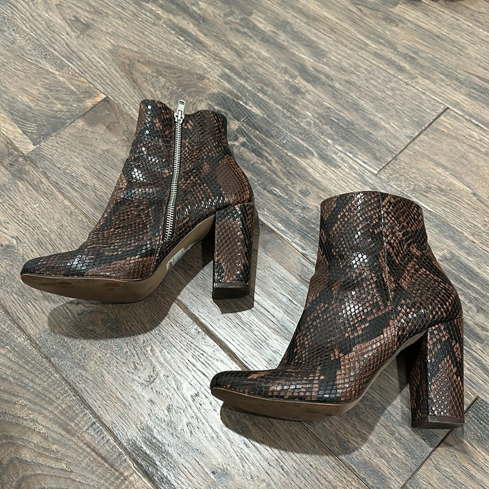 Steve Madden // Pixie Zip Up Bootie - image 3